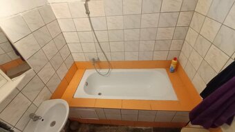 Kovarce - 4 izbový rodinný dom s garážou - 16