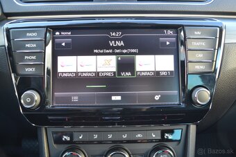 Škoda Superb 2.0 TDi Style 4x4 DSG - 16