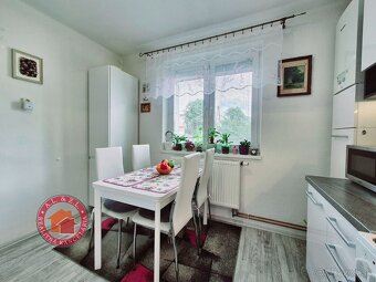 PREROBENÝ 3 izbový BYT V SLÁDKOVIČOVE S GARÁŽOU, 12 m2 KOMOR - 16