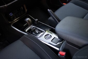 Mitsubishi Outlander 2.0 MIVEC Intense 4WD CVT - 16