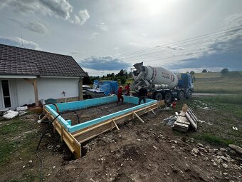 Priemyselná podlaha pancierová podlaha metlickovy Beton - 16