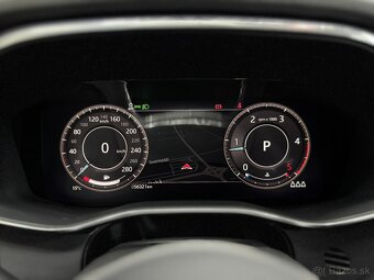 Jaguar F-Pace - 16