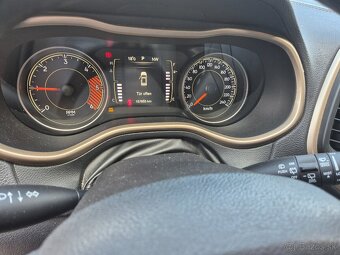 Jeep cherokee - 16