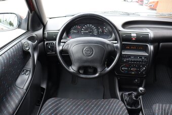 Opel Astra 1.4 GL, SR. kúpené, 76626 km - 16