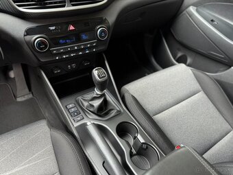 HYUNDAI TUCSON 1.6 T-GDI STYLE 130KW / SK AUTO / 1.MAJITEĽ - 16