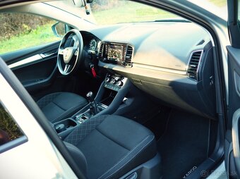 KAROQ 1.6 TDi 4-Valec,Executive,1/2019,Full LED,GPS,FRONT - 16