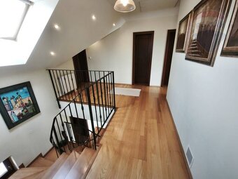 Predaj rodinného domu v Brezne - 16