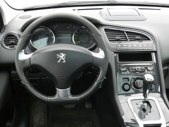 Peugeot 5008 2.0 HDI Allure, panorama - 16