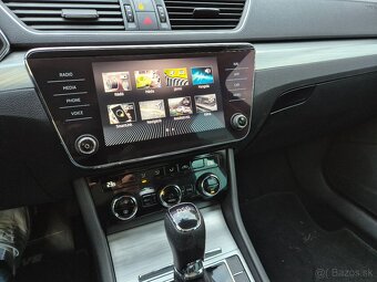Škoda Superb Combi 2.0 TDI SCR Ambition DSG - 16