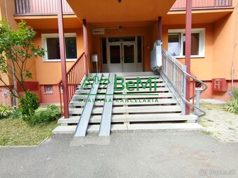 Priestranný 3 izbový byt na predaj - Lučenec - 16