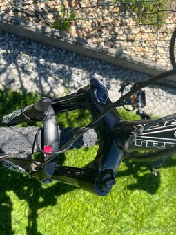 Predám bicykel Hardtail TREK - 16