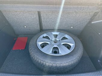 Škoda Fabia 1.0 MPI 75k Ambition - 16