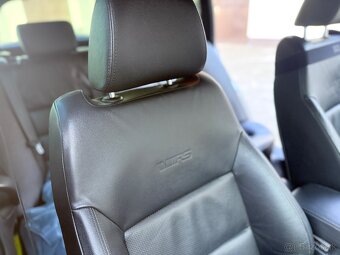 Škoda Octavia combi  RS 147 KW benzín DSG 6 r.2012 - 16