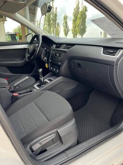 Škoda Octavia Combi 1.6 TDI Ambition - 16