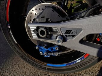 BMW M 1000 RR competition 2025 - 16