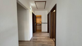 NA PREDAJ 5 izbový rodinný dom Čechynce Nitra - 16