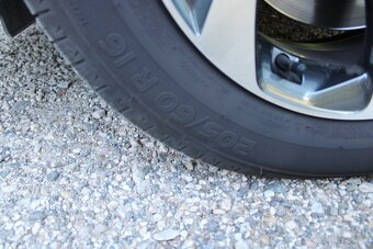 KIA XCEED 1.5 T-GDi GOLD 118 kw - 16