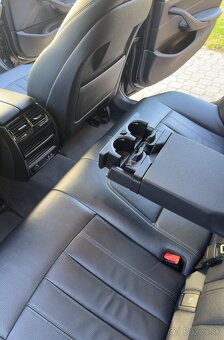 BMW G30 518d  520d 2020 - 16