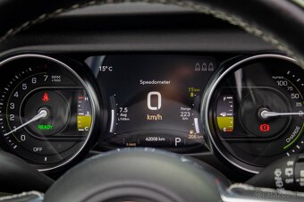 Jeep Wrangler 2.0 PHEV Sahara 4xe A/T, odpočet DPH - 16