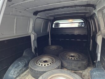 Hyundai H-1 2.5 CRDi - 16