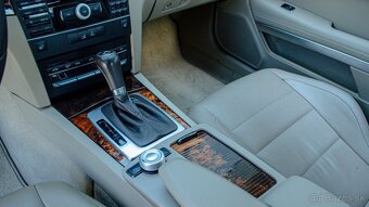 Mercedes-Benz E trieda Kupé 350 CGI Blue - 16