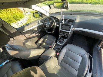 Octavia 1.6 77kw combi 2011 - 16