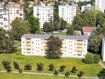 Predaj | moderný 2,5i byt | zariadený |balkón |Fončorda - 16