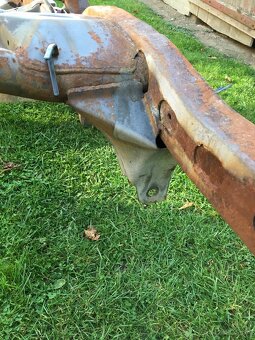 Hyundai galloper šasi pajero 1 - 16