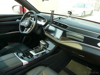 Dongfeng Fengon 5 1.5 CVT 101kW - 16