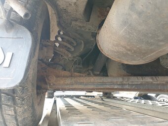 Audi 100 c3 doutník sedan 5V 2.3 benzín - 16