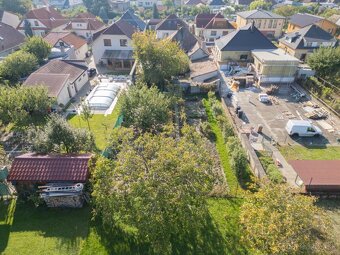 PRIVÁTNY MAKLÉR | Rekonštrukcia podľa seba? Tento dom vám dá - 16