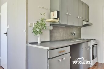 DO DOMČEKA | Slnečný byt s lodžiou obklopený zeleňou - 16