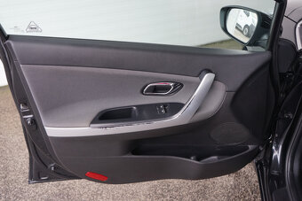 29- KIA Cee´d, 2017, benzín,  1.4 i, 74 kW - 16