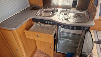 Karavan Detlefs 990/1300kg, MOVER, Kúpeľňa, WC, teplá voda - 16