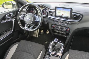 Kia ProCeed 1.4 T-GDi GT-Line - 16