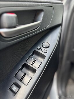 •Mazda 3 77KW 1.6 benzin - 16