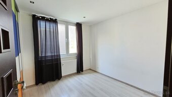 VIVAREAL  REZERVOVANÉ VEĽKÝ 3 izb. byt, kompletná rekonštr - 16