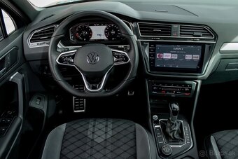 Volkswagen Tiguan - 16
