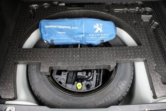 Peugeot 2008 1.2 PureTech Style, benzín 2018 - 16
