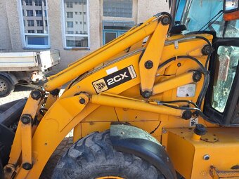 JCB 2CX - 16