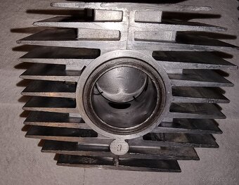 Predam diely na babeta 210 - 16