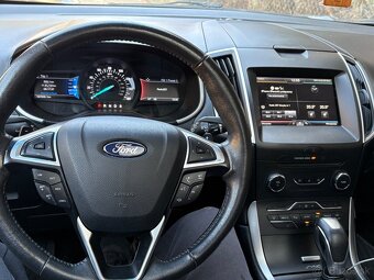 Edge 3.5 LPG 4X4 SPORT TOP panoramatická strecha - 16