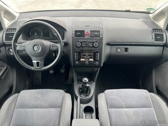 PREDAM VOLKSWAGEN TOURAN 1.6TDi 77kW 7 MIEST dovoz DE - 16