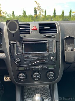 Golf 5 R32 4Motion DSG – 3.2 VR6, TOP stav, servis. história - 16