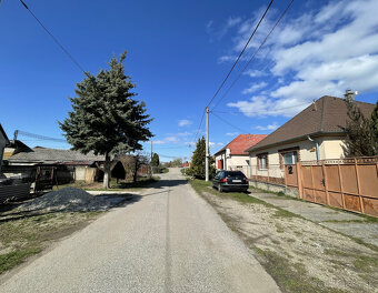 Predáme starší vidiecky dom pri Váhu - 16