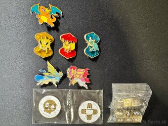 Pokemón MEGA balík A: 65ks kariet v obaloch s 4xEX + darčeky - 16