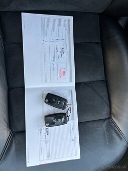 Škoda Octavia Scout 2.0 TDI 4x4 DSG alcantara - 16