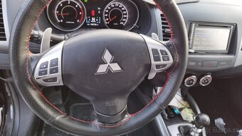 Mitsubishi Outlander 2,2DID,7miestne,automat - 16
