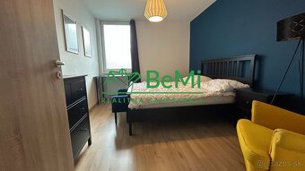 Štýlový 3-izbový byt s terasou a vírivkou na predaj. - 16