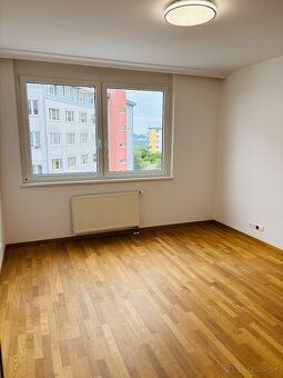 Prenájom,ELITNÉ BÝVANIE,4-izb.byt,240m2,Bratislava-DLHÉ DIEL - 16